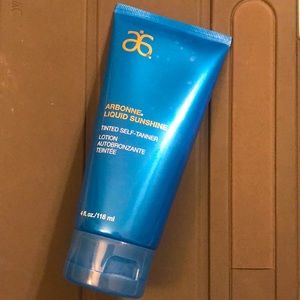 Arbonne Liquid Sunshine Brand New
